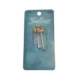 FREE WITH BUNDLE 🆕Traditions - Natural Quartz Dagger Charms Pendants